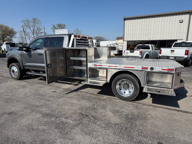 2023 Ford F-550 Super Duty Chassis Cab XLT - Photo 5
